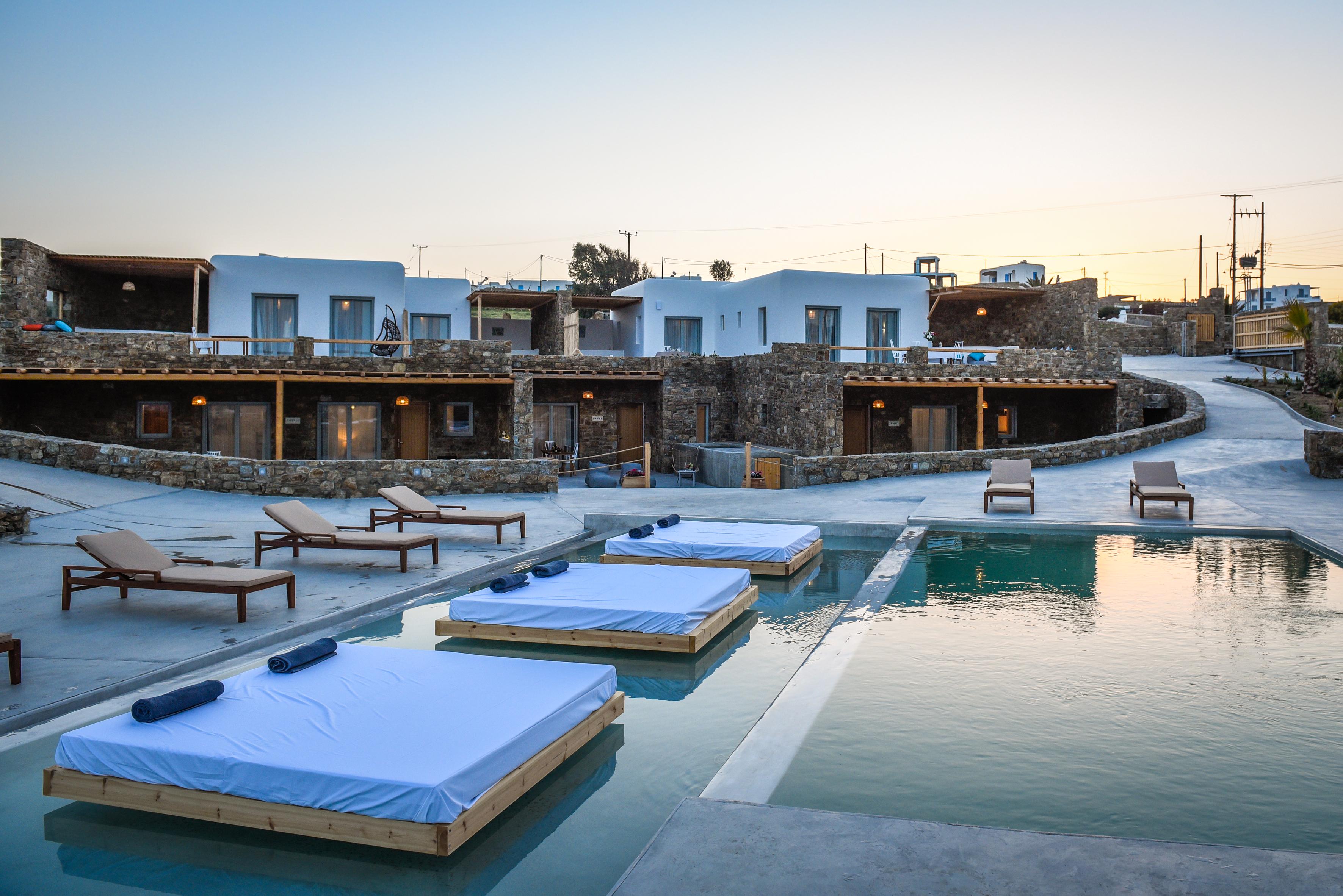 Myconian Crown Hotel 4*